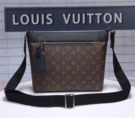 Riñoneras de Louis Vuitton Pre.